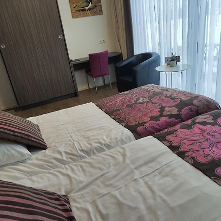 B&B Hotel De Vrije Vogel Elsloo  Extérieur photo
