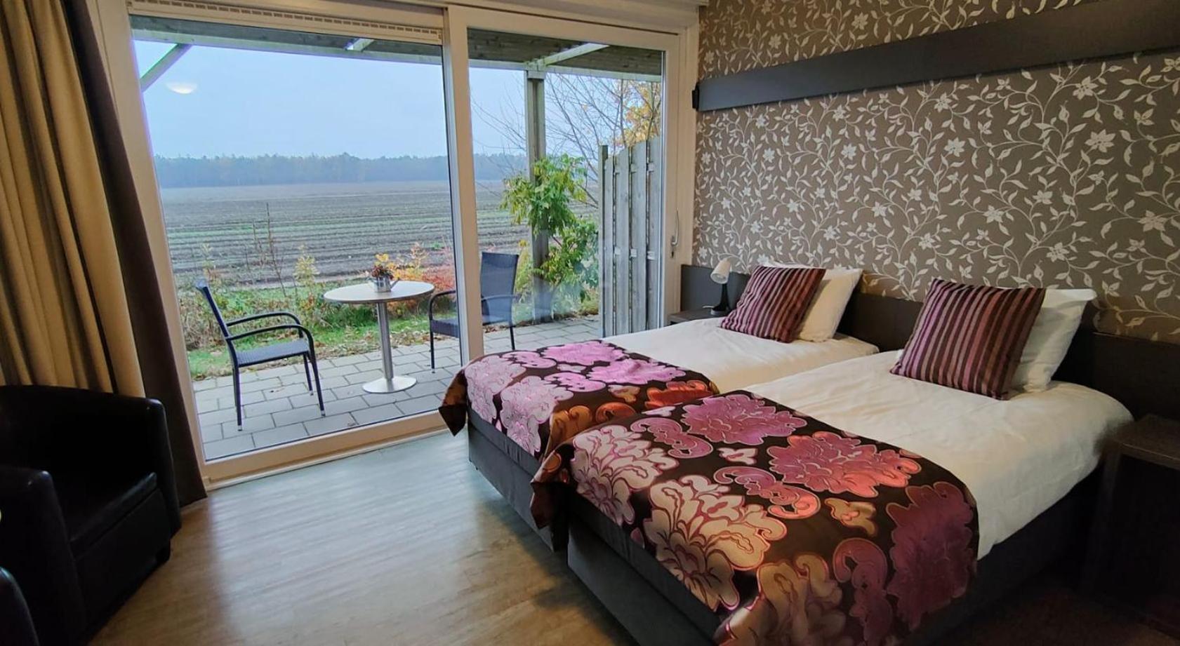 B&B Hotel De Vrije Vogel Elsloo  Extérieur photo